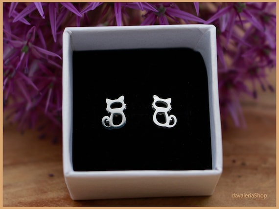Katzen Ohrstecker Edelstahl – Kleine Ohrringe Farbauswahl – Geschenk für Tierliebhaber