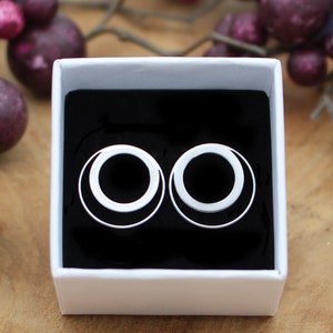 Stud earrings large delicate circles choice of colors Silver