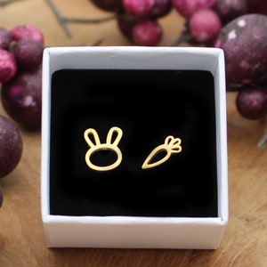 Stud earrings Easter bunny & carrot gold image 1