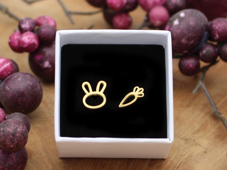Stud earrings Easter bunny & carrot gold image 1