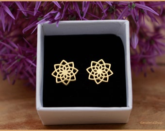 Earrings Flower Mandala gold