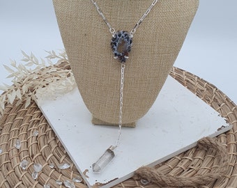 Silver-coloured link chain in Y-shape with pendant rock crystal tip and agate disc 45-50 cm