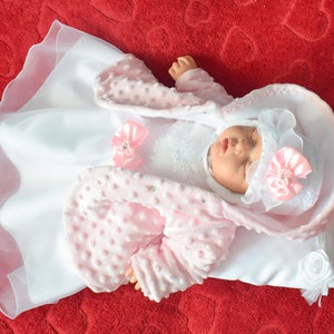 minky, doopset, doopset voor meisje, jurk voor meisje, kanten jurk, doopjurk, doop, doopjurk, schoorsteenmantel