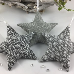 3 stars in grey/white,decorative stars,fabric stars,dots,check,