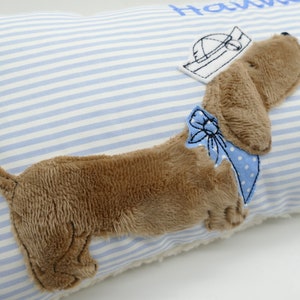 Almohada de peluche Perro salchicha Teckel Perro salchicha con el nombre deseado bordado Almohada de bautismo Perro salchicha pequeño para abrazar Almohada con nombre de perro de caza imagen 8