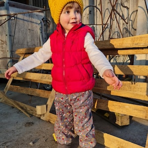 Corduroy pants, fine corduroy pants, pump pants, flowers