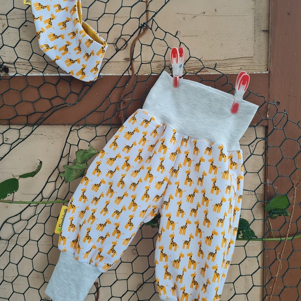 Babyset - Pumphose und Beanie Giraffe, Erstlingsset!