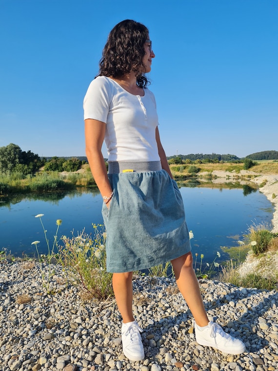 Wide corduroy top mini skirt