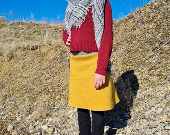 Outdoor skirt, walk skirt, woolwalk skirt from gr 92