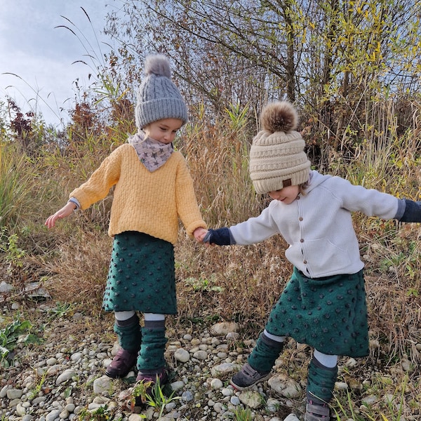 Outdoor rock, walk rock, wool walk skirt from Gr 92