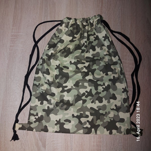 Tarnfleck, Camouflage, Turnbeutel, Sportbeutel, Baumwolltasche, Kindertasche, Rucksack, Jungen, Baumwolle, 35 x 42 cm