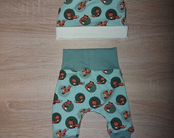 Frühchen, Neugeborenes, Gr. 50, Set, Mütze + Jerseyhose, Babyhose, Mitwachshose, Schlupfhose, Geschenk, Junge, Fuchs, mint, olivgrün