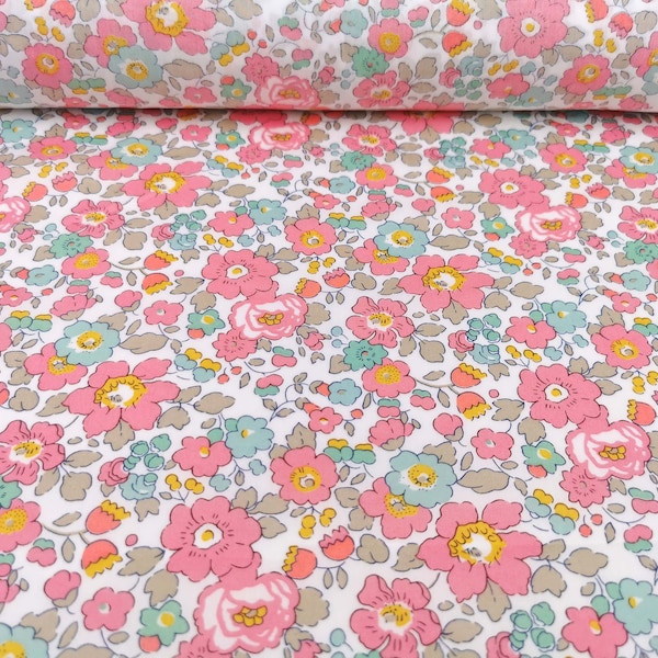 Betsy Tana Lawn™  100% Cotton Liberty Fabrics Baumwolle kleine Blümchen Streublumen Blumen