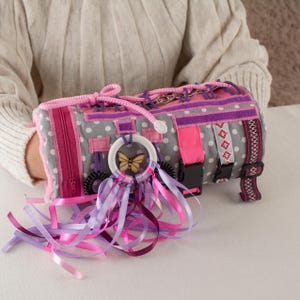Activity Sensory Twiddle Muff: Dementia & Autism Comfort Aid