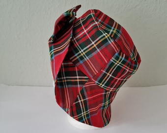 Checkered clown hat without a bow