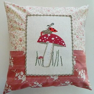 Pillow cover, pillow case, sofa cushion, pillow, hand embroidered, decorative pillow, home decoration image 2