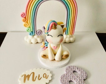 Fondant Figuren, Tortendekoration Einhorn mit Regenbogen