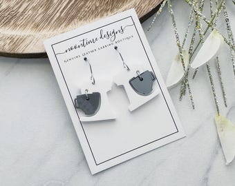 5.00 ACRYLIC EARRING SALE! Acrylic Stand Mixer Earrings, White Mixer Earrings, Baker Gift, Pastry Chef Gift, Kitchen Earrings, Gift For Her