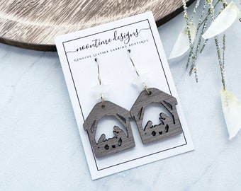 Nativity Wood & Acrylic Earrings, Christmas Earrings, Holiday Earrings, Acrylic Earrings, Xmas Earrings, Nativity Earrings
