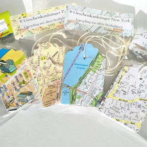 6 Geschenkanhänger New York London Paris Riga, Upcycling aus altem Stadtplan
