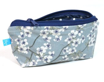 Pencil case cosmetic bag make-up bag made of oilcloth