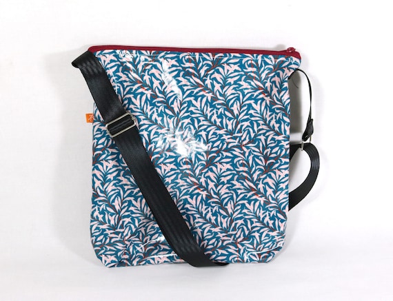Oilcloth shoulder online bag