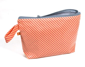 Oilcloth toiletry bag XL toiletry bag made of oilcloth