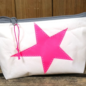 Canvas upcycling toiletry bag