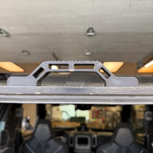 Polaris Xpedition rear glass handle. Designed to fit the rear hatch window