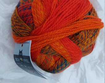 1 Crazy Zauberball von Schoppelwolle, 100 g, Farbe "Kleiner Fuchs", Farbverlaufgarn in orange-blau, Lauflänge 420 m, Stricken, Häkeln