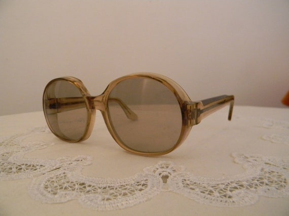 Vintage * * * TRENDY sunglasses * * *