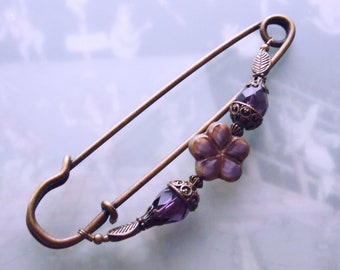 Shawl pin violet Art Deco, very large bronze jewelry pin with Bohemian glass beads