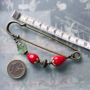 Large kilt needle strawberry, 10 cm bronze jewelry needle with lampwork bead image 4