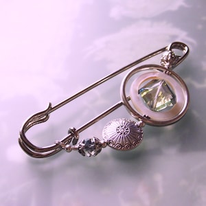 Kilt needle XXL crystal in mother-of-pearl ring jewelry needle silver-colored cloth needle safety pin image 5