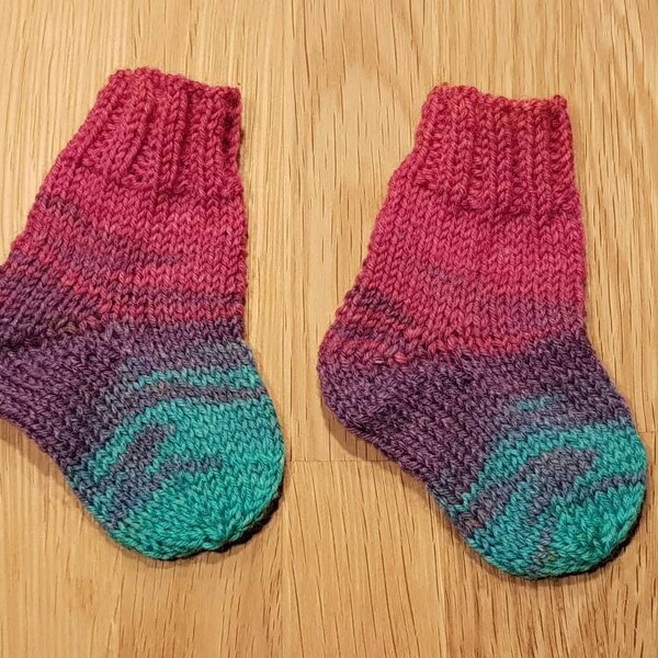 handgestrickte Socken Gr. 15/16 aus Opal-Wolle Baby-Socken 1 Paar