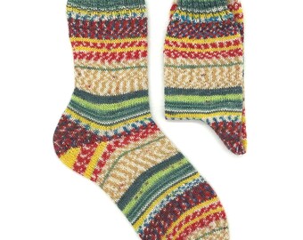 handgestrickte Socken Gr. 42/43 aus Opal Hundertwasser Sockenwolle