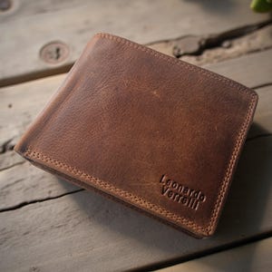 Carteira personalizada para homens, carteira feita à mão em couro marrom genuíno, gravação de caligrafia, gravação para o Dia dos Pais, proteção RFID para o Dia dos Namorados