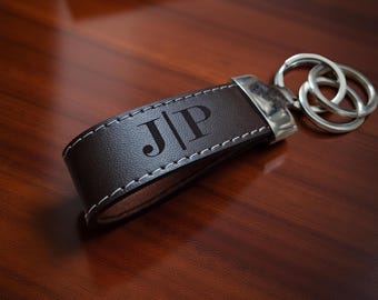 Personalisierter Leder Schlüsselanhänger mit Gravur Geschenk für Männer & Frauen Rindleder Schlüsselbund Auto Schlüsselanhänger Geschenkbox
