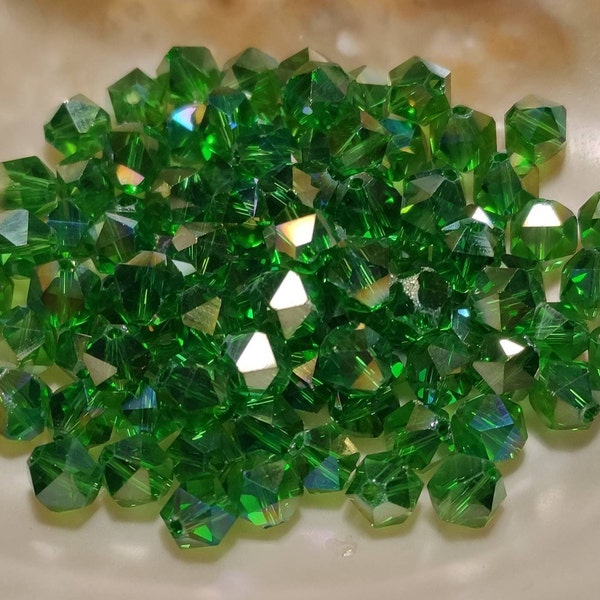 Glasperlen Glasschliffperlen plattiert 6mm grün