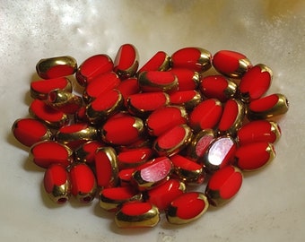 Glass beads plated gold edge oval 7x5x4mm