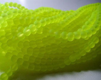 Glasperlen, neongelb-grün, matt, 4mm  200 Stück