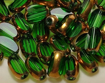 Glass beads plated gold edge oval 7x5x4mm