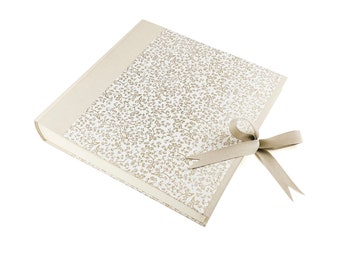 Photo album / guest book with high-quality Chiyogami - even without a ribbon