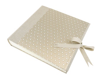 Photo album / guest book with high-quality Chiyogami - even without a ribbon