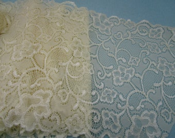 2.30 m wide elastic lace border with floral pattern vanilla yellow - only 2.30 m pieces (20 cm wide) 24-3-23