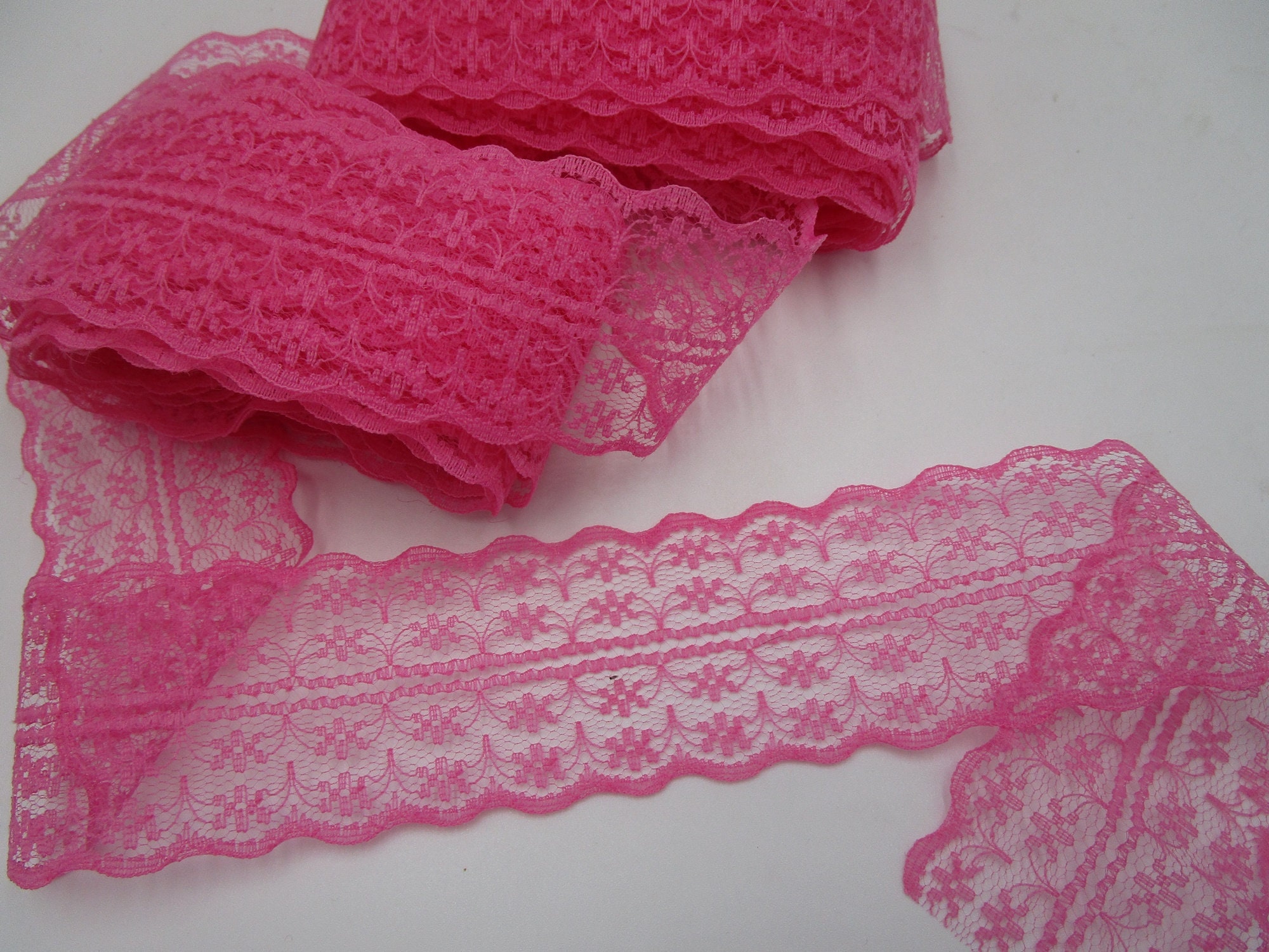 Dusty pink narrow lace trim, 3.3cm