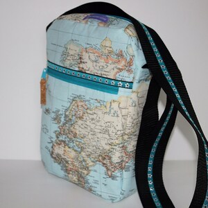 Umhängetasche-Handtasche-Tasche mit Weltkartenmotiv-Schultertasche für Damen-Handtasche-Crossbodybag Weltkarte-Geschenkidee Weltenbummler Bild 3