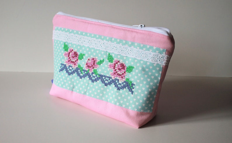 Embroidered Cosmetic bag with roses image 4