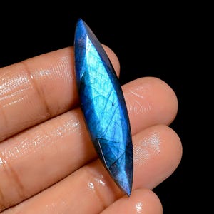 Fantastic Top Grade Quality 100% Natural Blue Labradorite Marquise Shape Cut Stone Loose Gemstone For Making Jewelry 18 Ct. 43X9X5 mm HH-753
