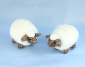 Felt sheep standing, sheep, felt, felted, felt sheep, Christmas, Advent, Easter, gift, school, seasonal table